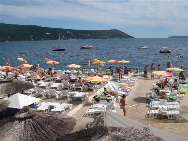 Apartments Milicevic Herceg Novi Exterior foto