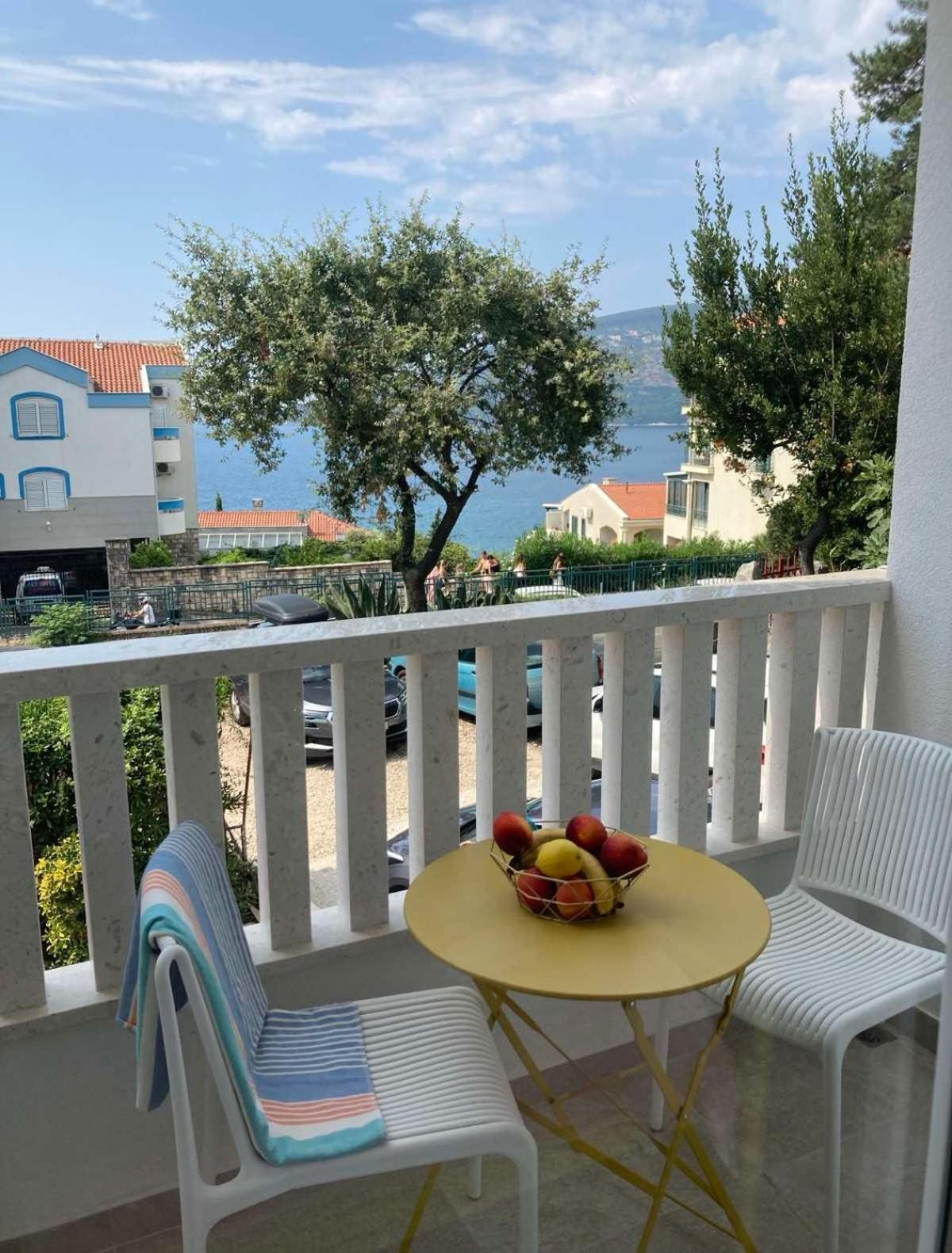 Apartments Milicevic Herceg Novi Exterior foto